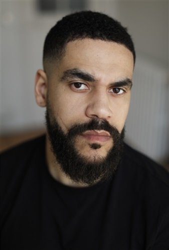 et billede af Dylan Louhoungou