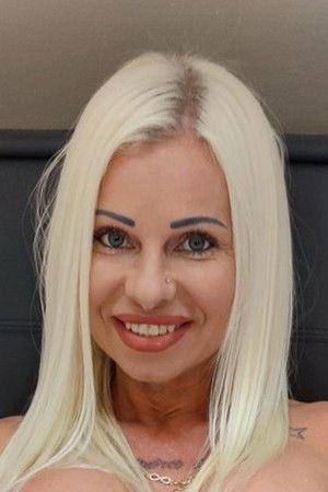 et billede af Suzi Grande