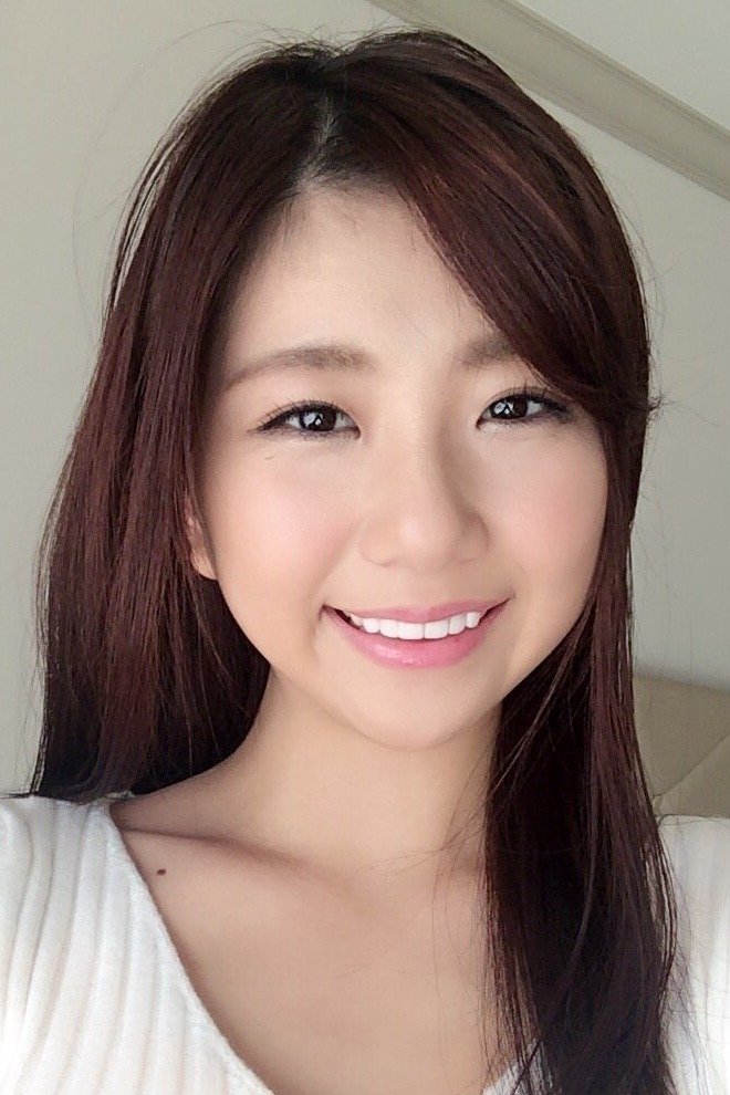 et billede af Rena Kiyomoto