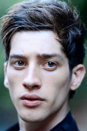 et billede af Moisé Curia