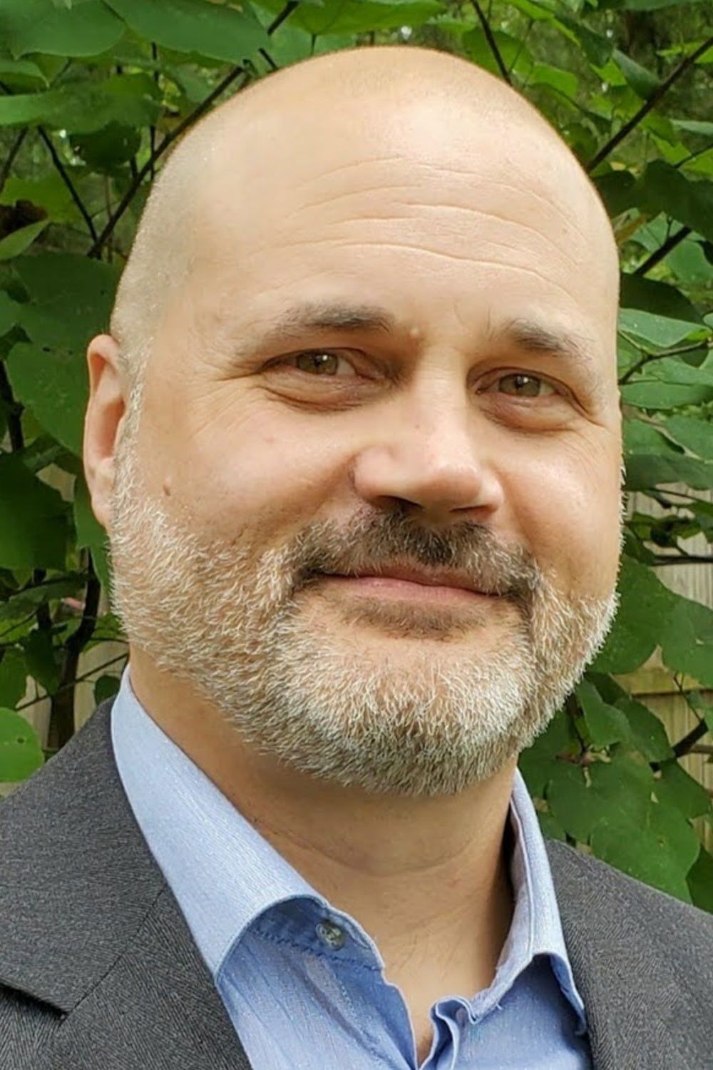 et billede af Trevor M. Przyuski