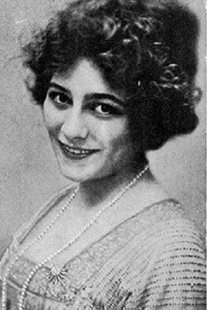 et billede af Anne Drew