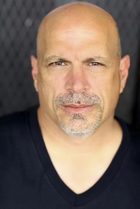 et billede af Chad Governale