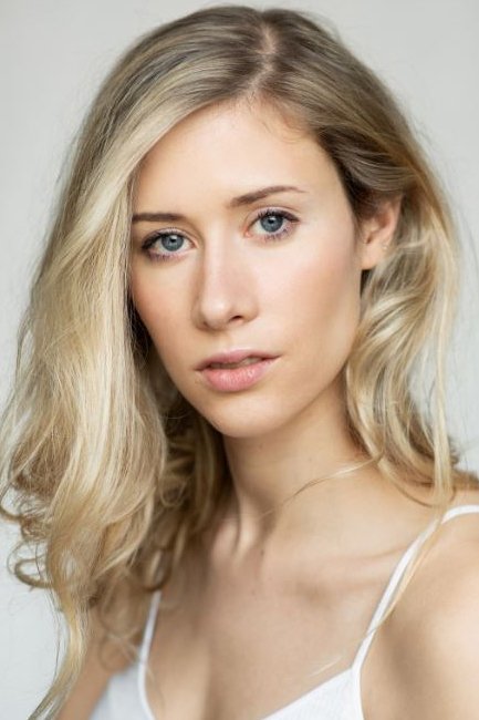 et billede af Rebecca Gibian