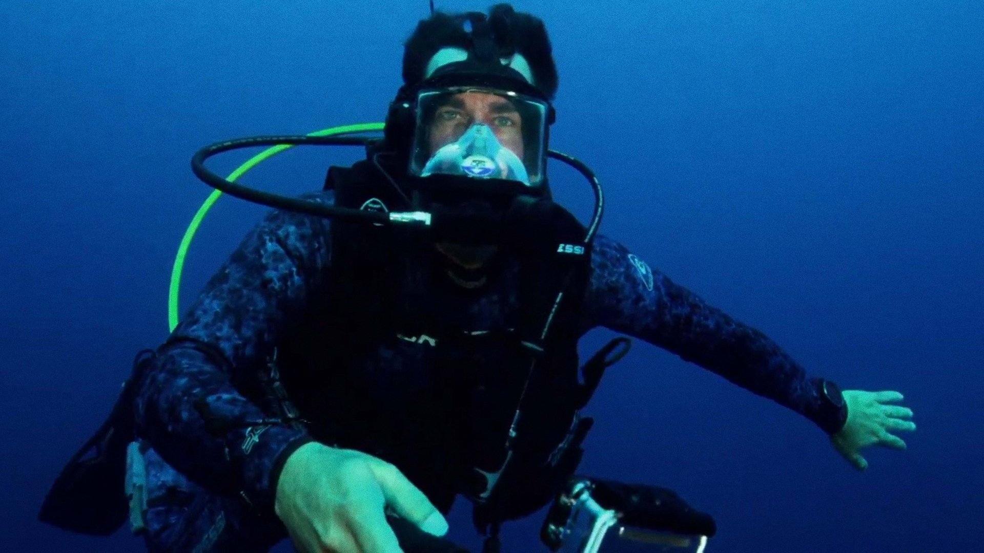 Rob Riggle Global Investigator