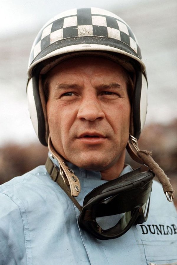 et billede af Innes Ireland