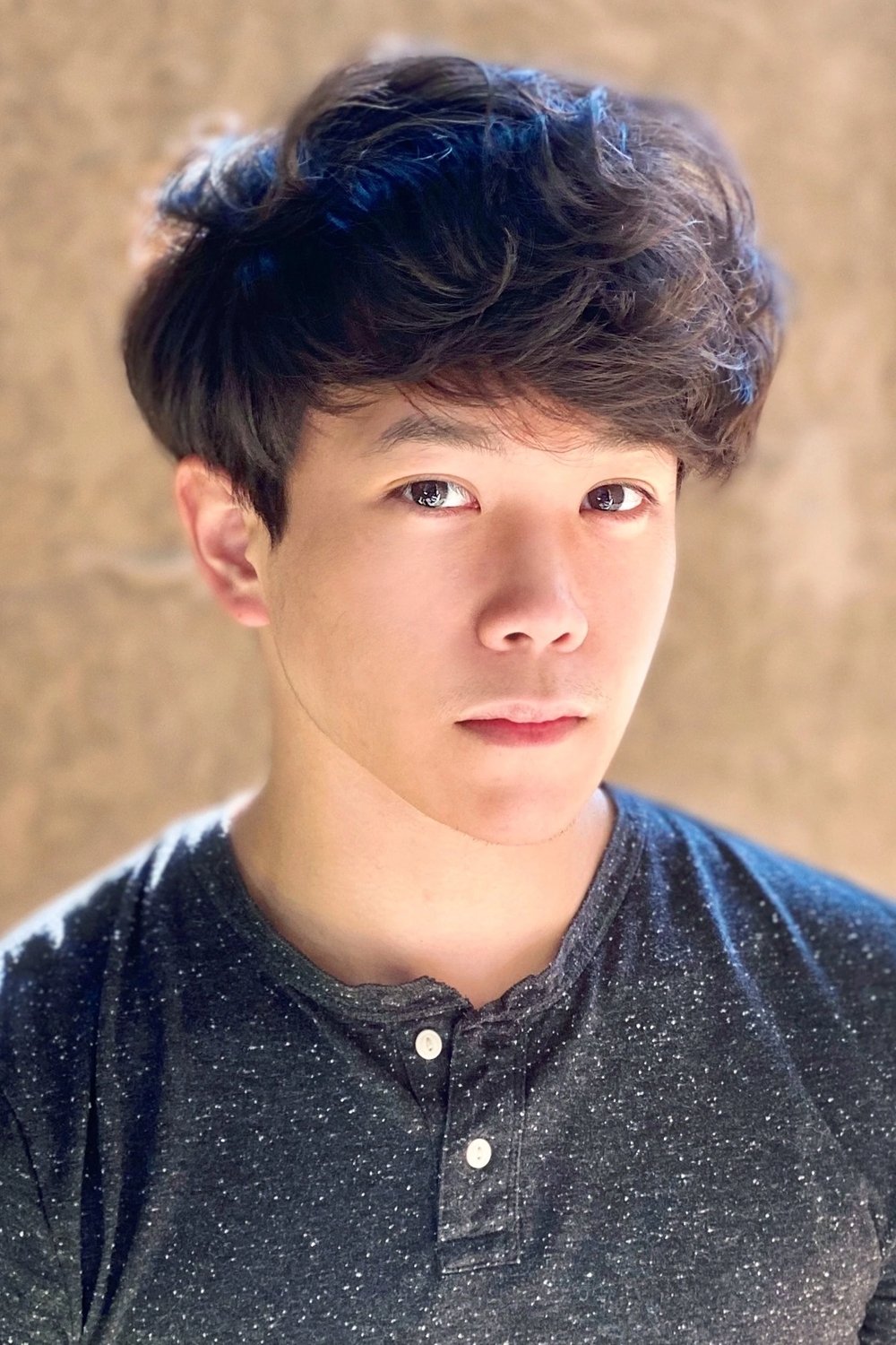 Profile image of Aleks Le, a notable actor/actress