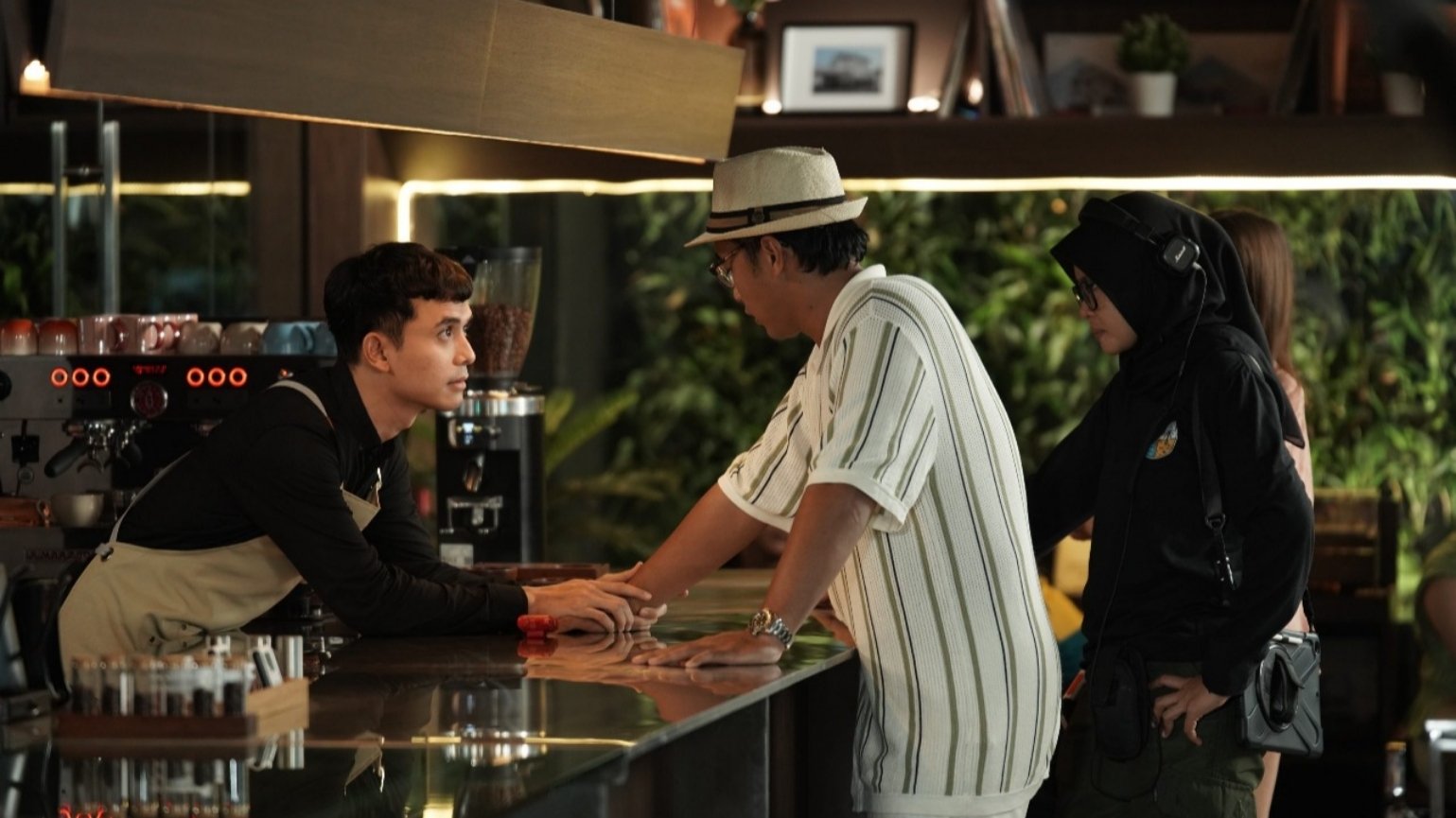 The Ultimate Actor backdrop