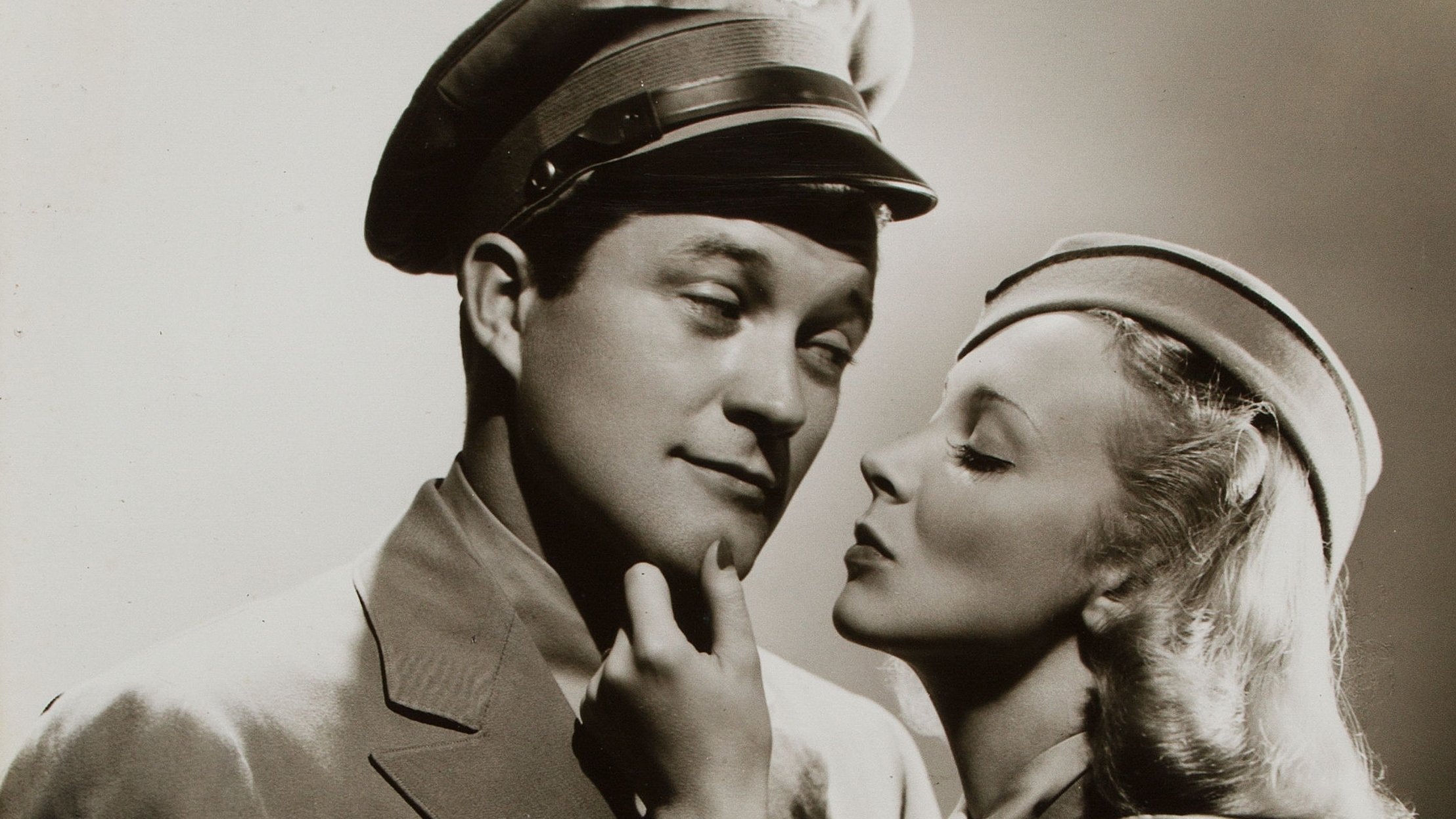 Flight Angels (1940)