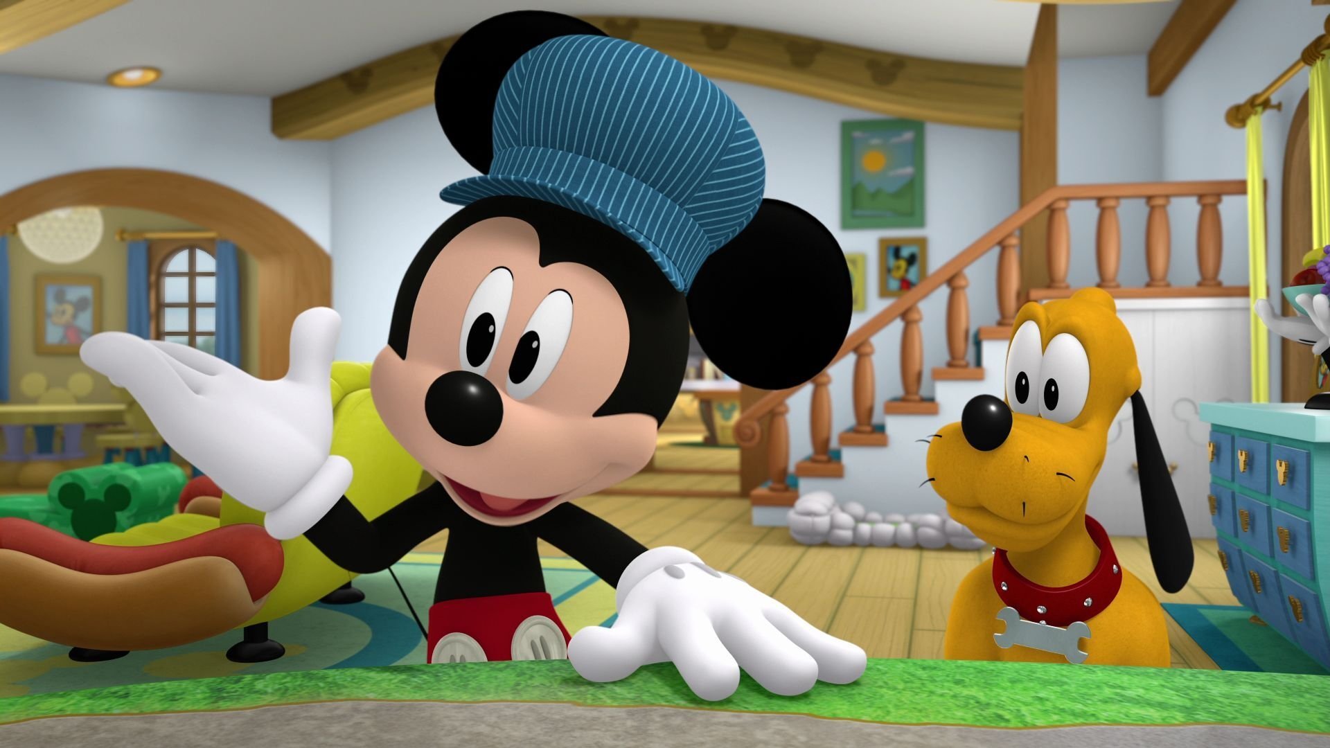 Mickey Mouse: Hot Diggity Dog Tales