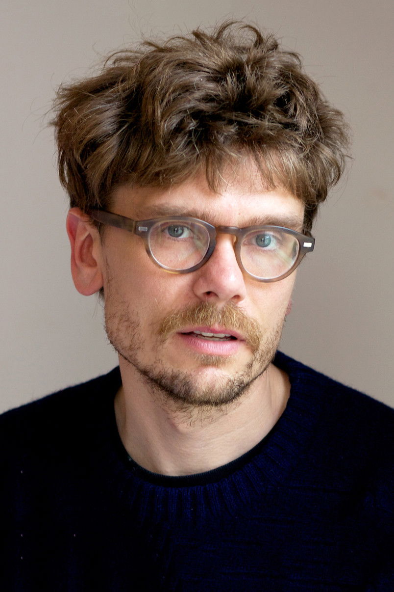 et billede af Travis Mathews