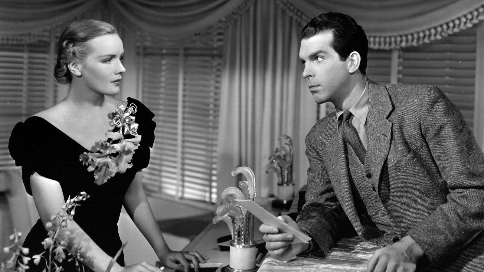 Exclusive (1937)