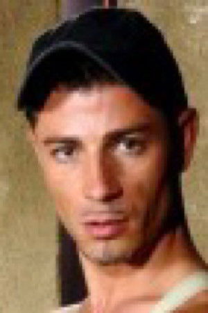 et billede af Carlos Pineda