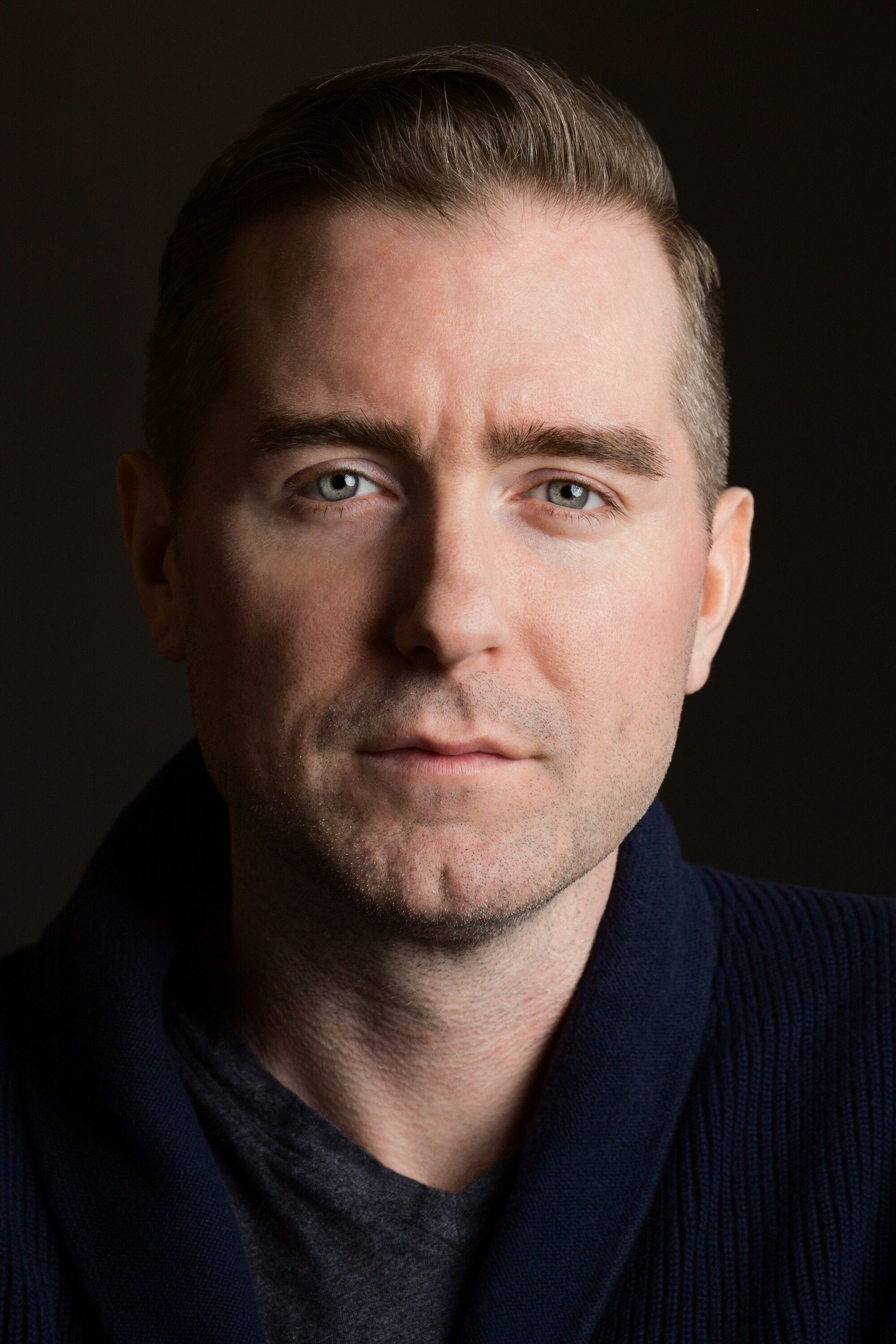 et billede af Michael Patrick Thornton