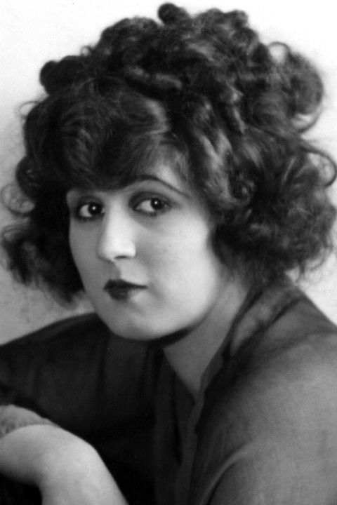 et billede af Marion Aye