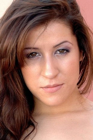 et billede af Alexia Milano