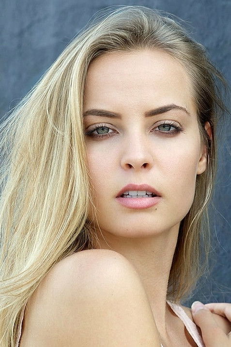 et billede af Sydney Bakich