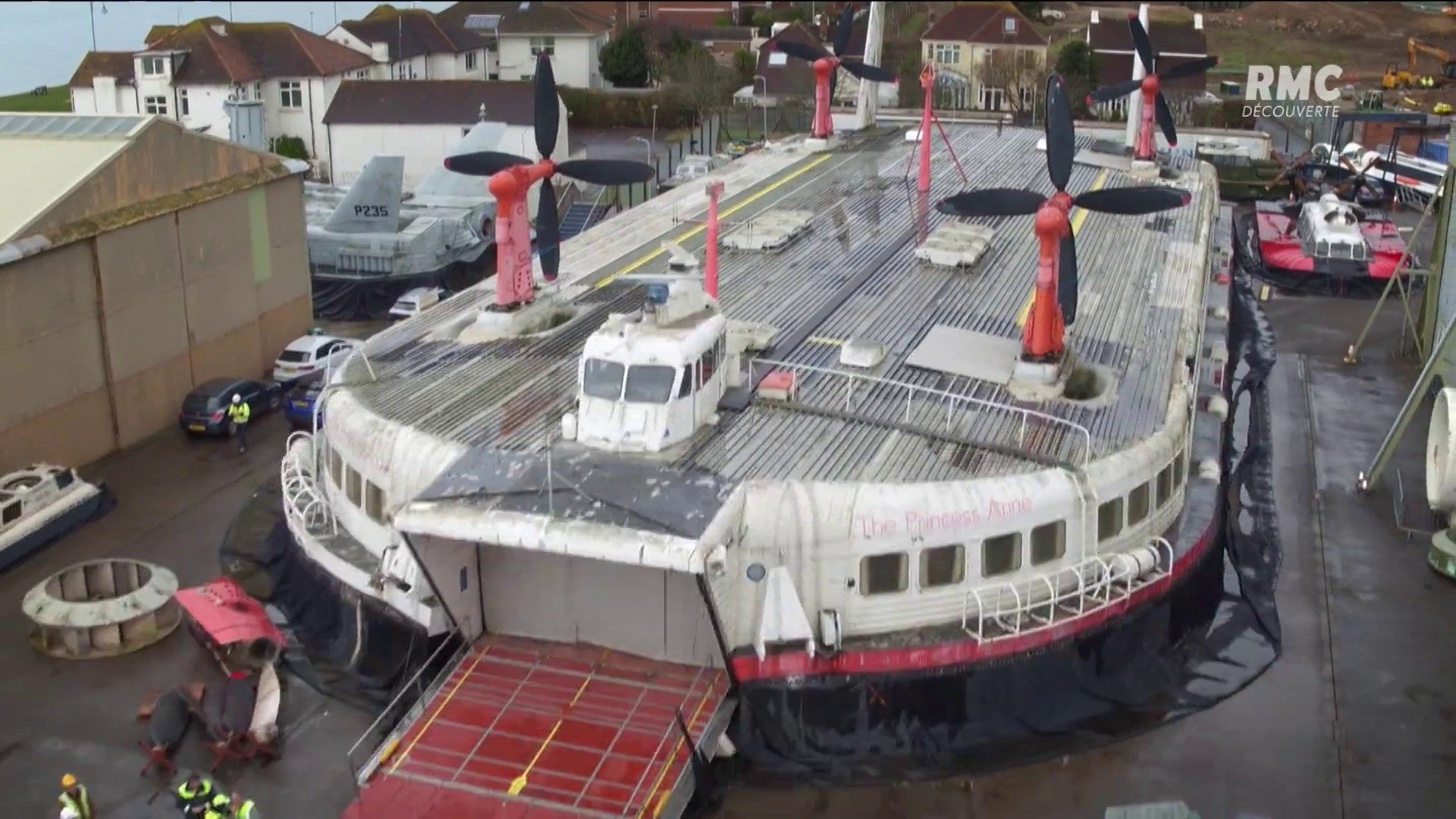 Imagem do Filme Hovercraft - Inside Mighty Machines