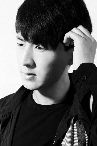 et billede af Jia Tongbo