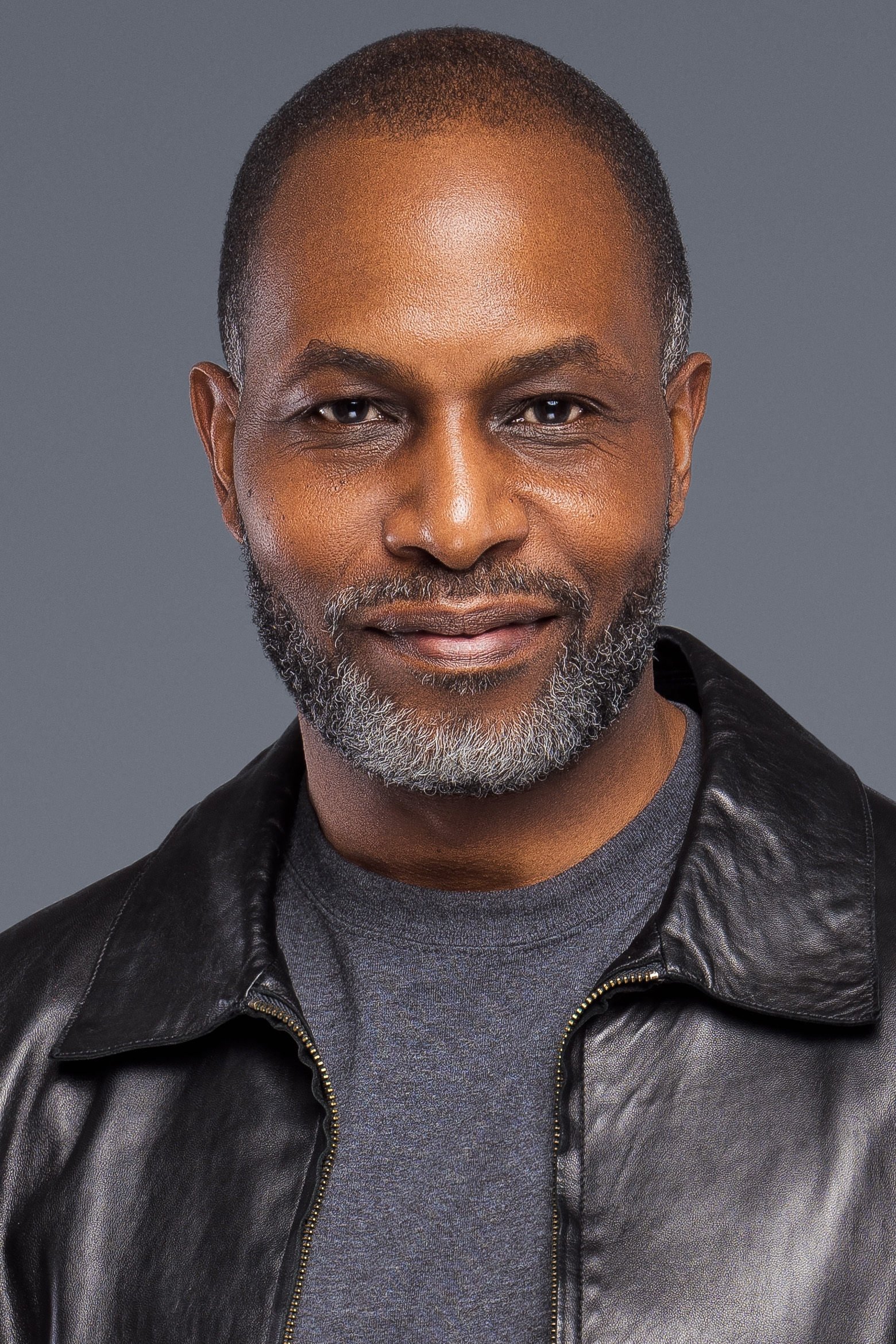 et billede af Kevin Craig West