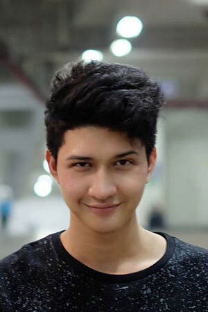 et billede af Aditya Zoni