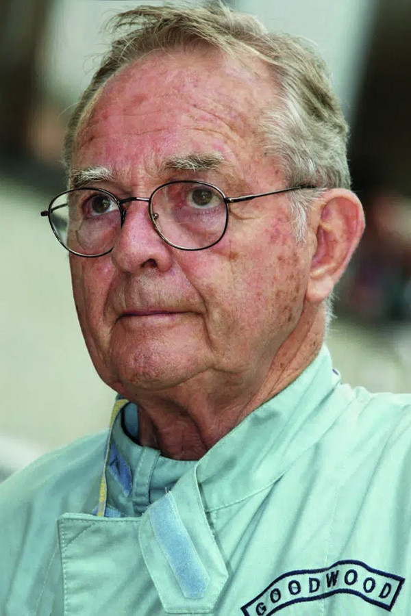 et billede af Phil Hill