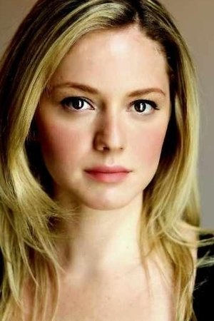 et billede af Mia Topalian