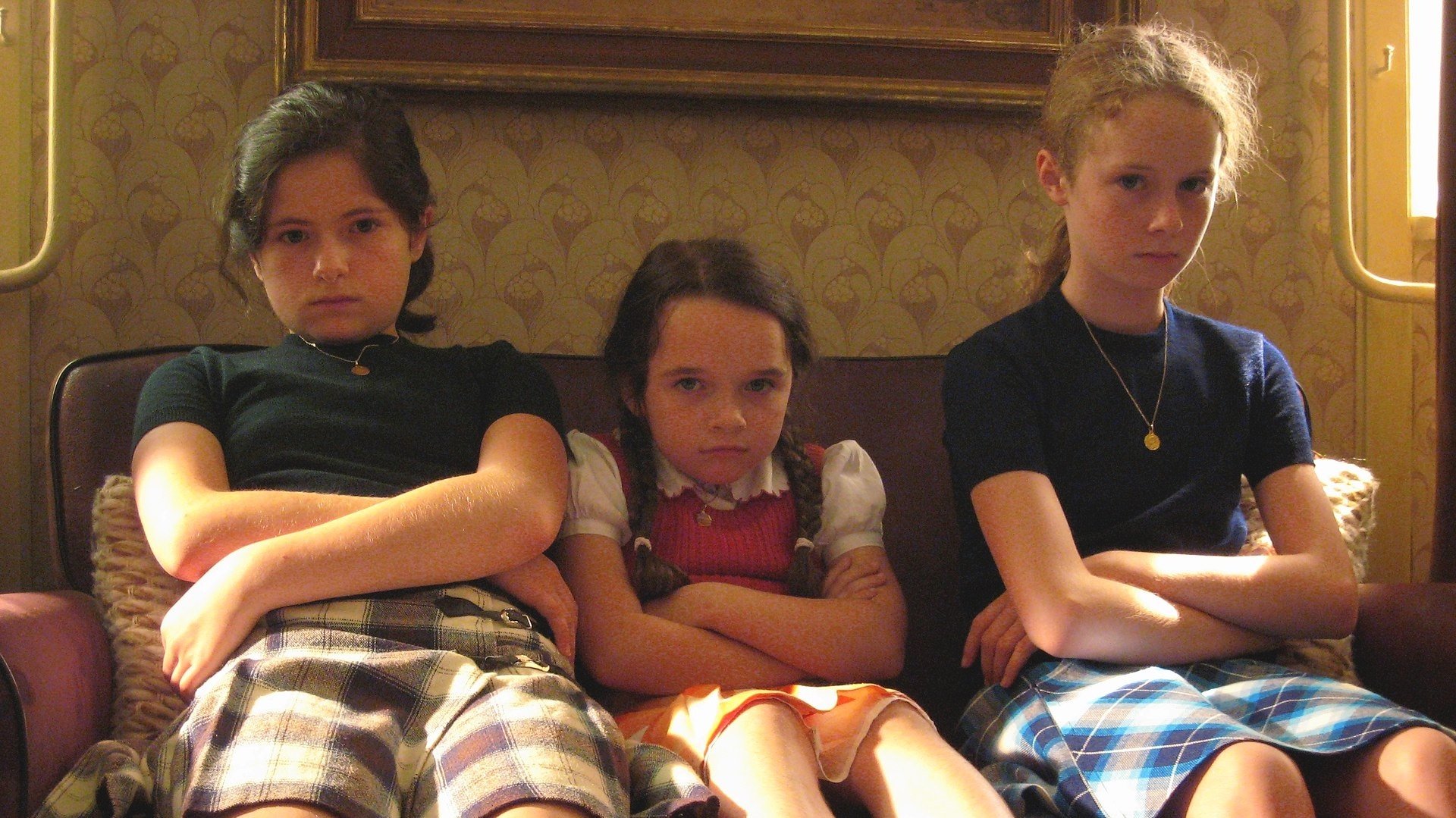 Sisters (2009)