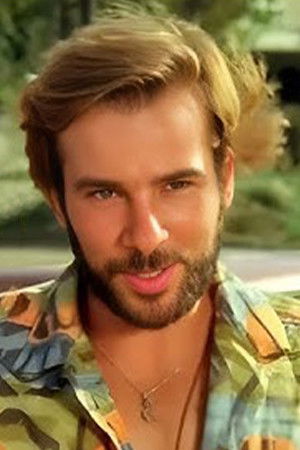 et billede af Yalçın Tülpar