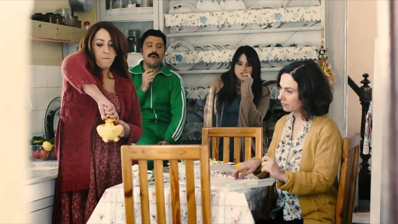 Mutlu Aile Defteri (2013)