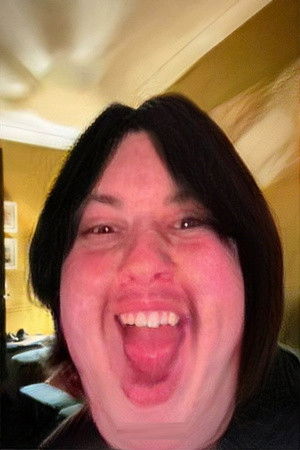 et billede af Charlie Mahón