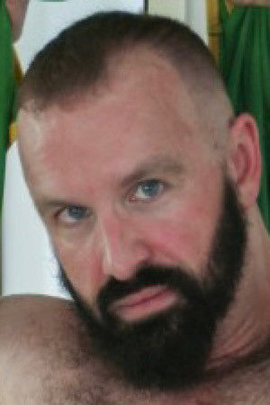 et billede af Troy Webb