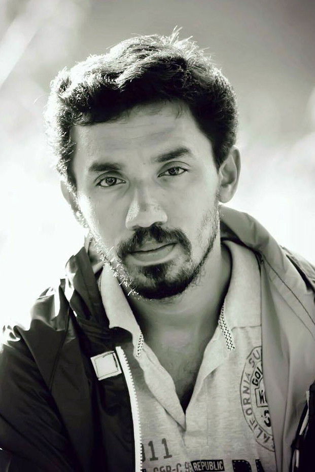 et billede af Midhun Manuel Thomas