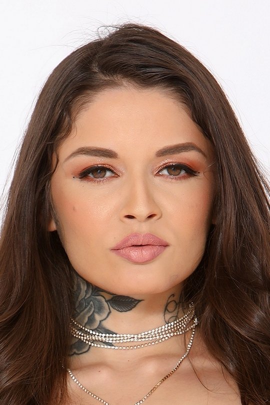 Vanessa Vega Profile Images — The Movie Database (TMDB)