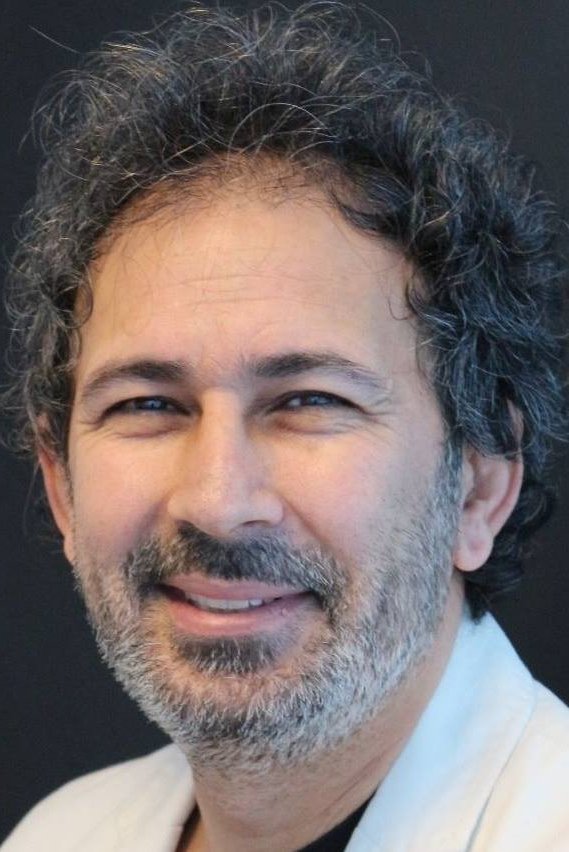 et billede af Erkan Horzum