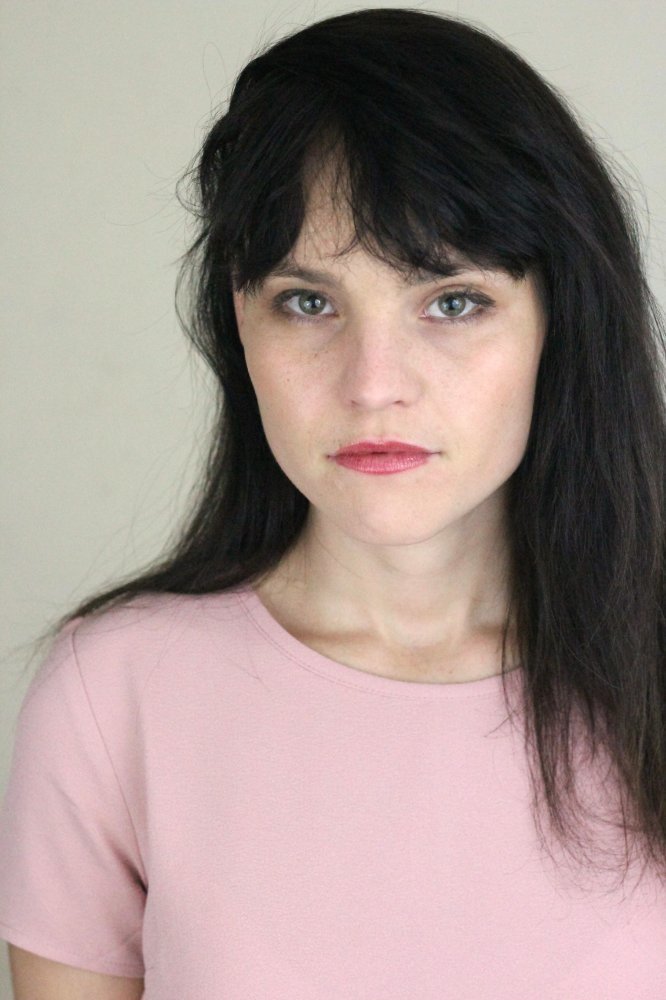 et billede af Courtney C. Clark