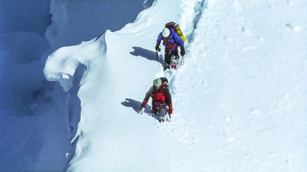 Touching the Void - Uma História de Sobrevivência (2003)