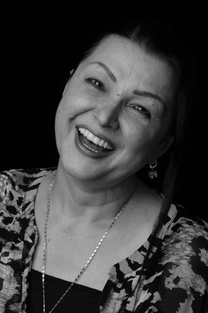 et billede af Firangiz Mutallimova