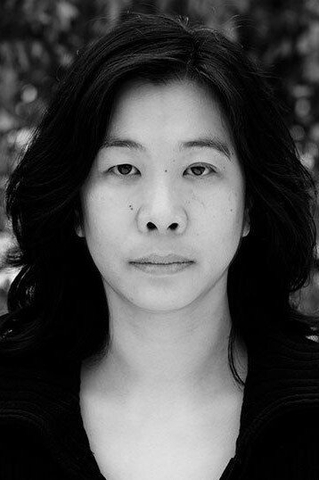 et billede af Lucy Sheen