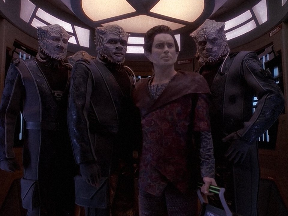 Star Trek: Deep Space Nine Staffel 4 :Folge 23 