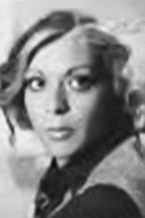 et billede af Gülay Başar