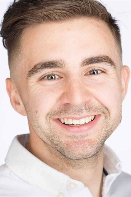 et billede af Carl Mullan