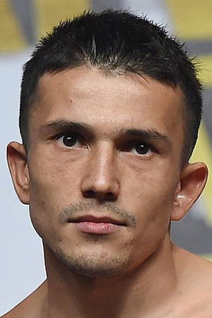 et billede af Sanjarbek Rakhmanov