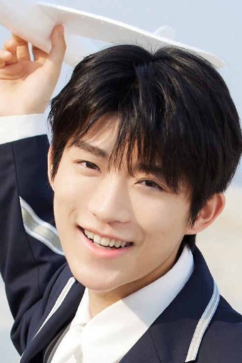 et billede af He Zhenyu