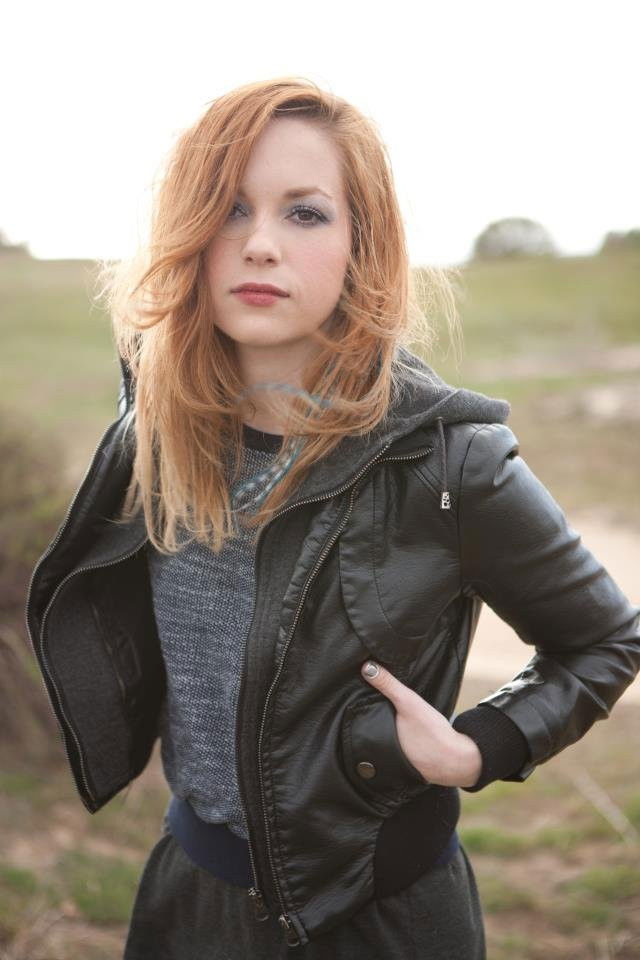 et billede af Alexandra Holder