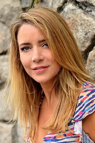 et billede af Christine Fernandes