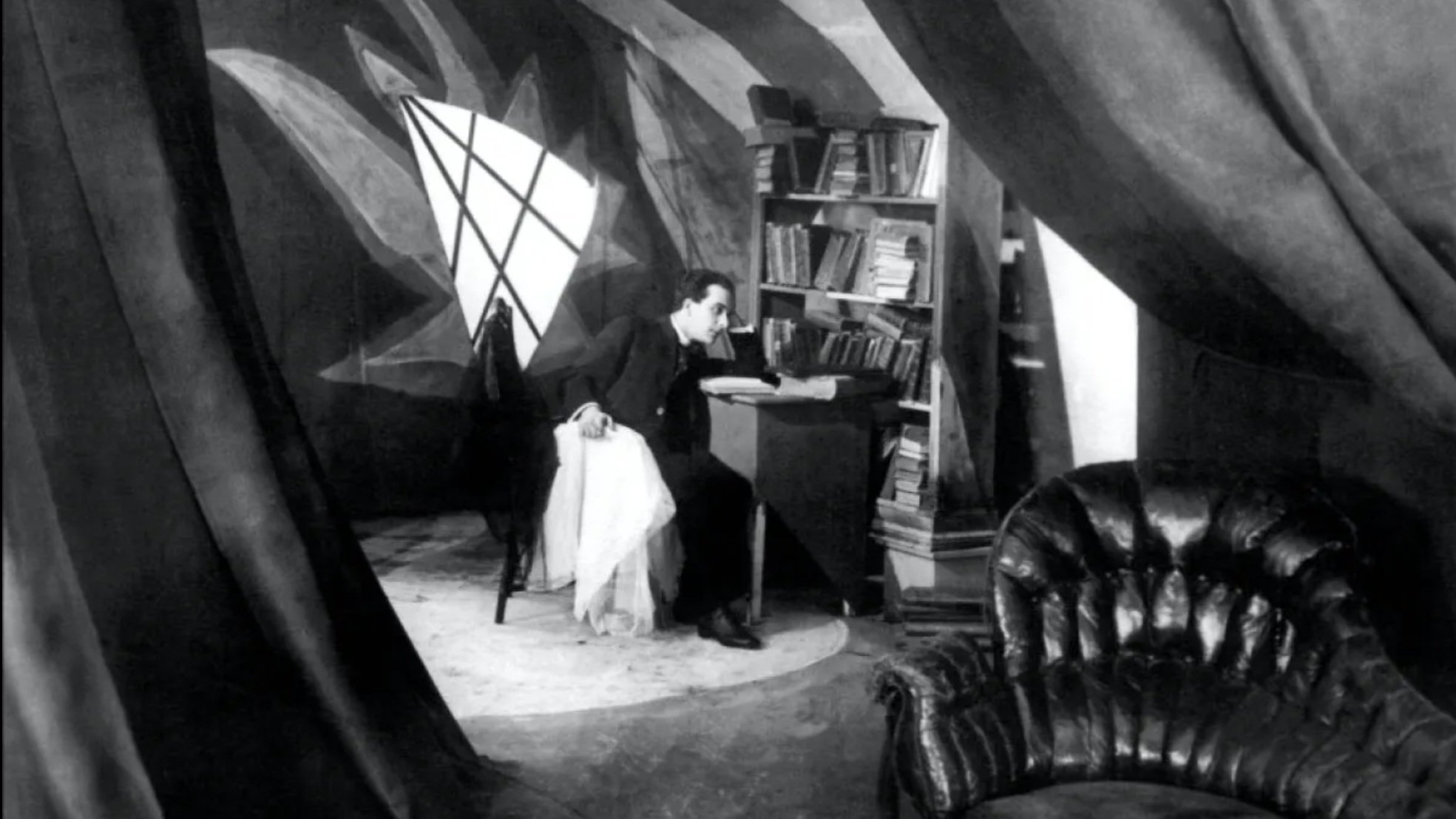 Image du film Le Cabinet du docteur Caligari txv2gdpv76elsaafxglnrqyjsohjpg