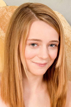 et billede af Ava Hardy