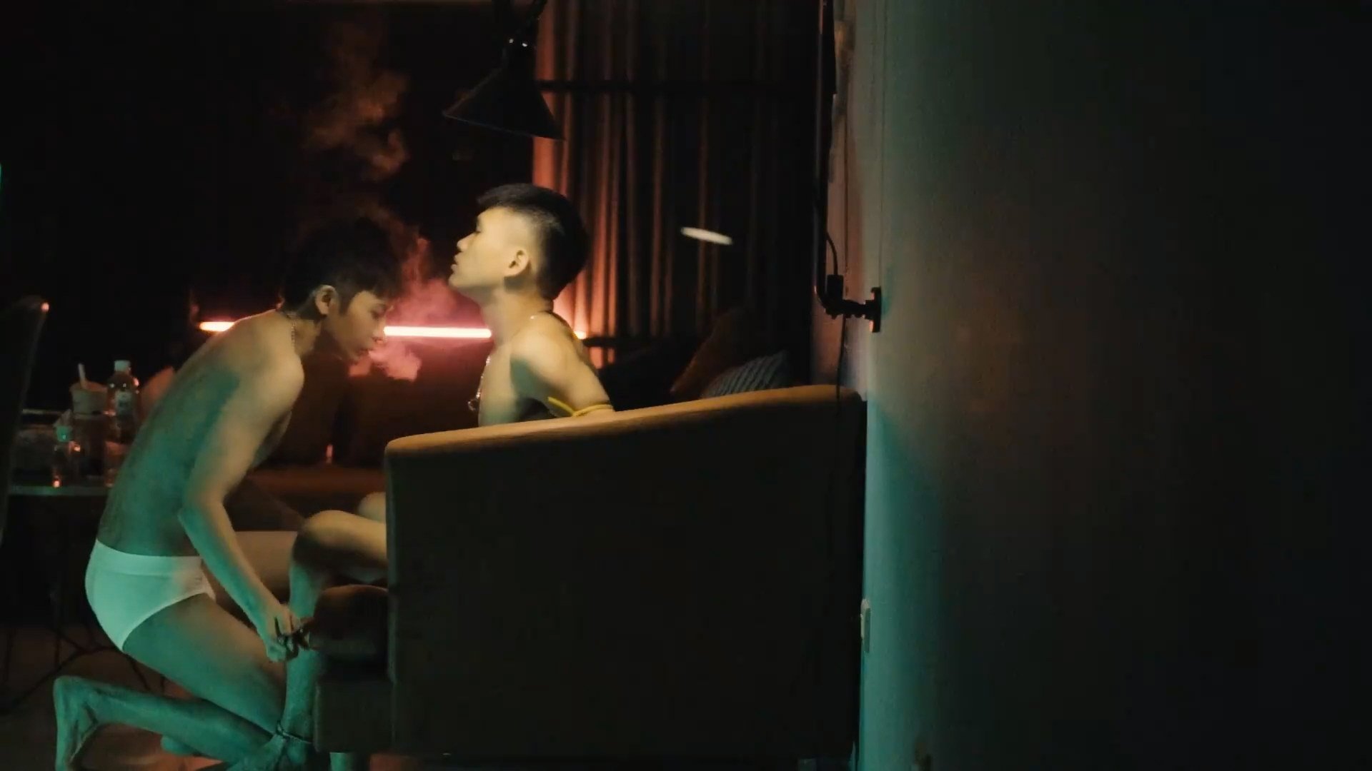 Drug Shore (2023)