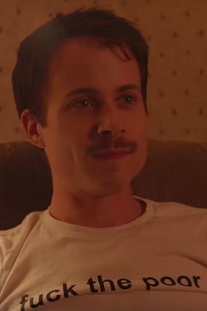 et billede af Charls Carroll